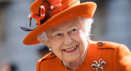 La reina Isabel II pasó la noche en el hospital, pero se encuentra bien: Palacio de Buckingham