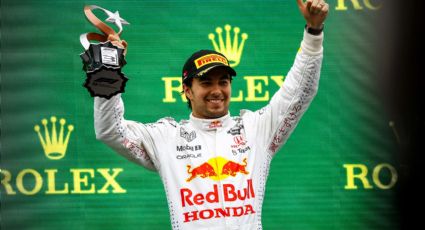 ‘Checo’ Pérez acapara elogios por el podio y por ganarle el mano a mano a Hamilton en Turquía