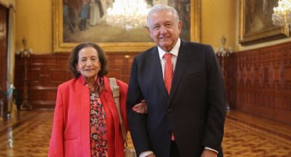 AMLO se reúne con Ifigenia Martínez en Palacio Nacional