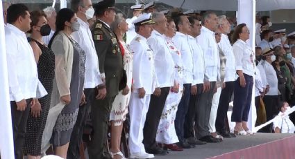 AMLO encabeza festejos por los 200 años de la creación de la armada de México