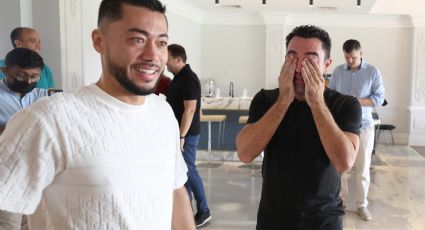 Xavi llora en su despedida del Al-Sadd, antes de emprender su regreso a Barcelona