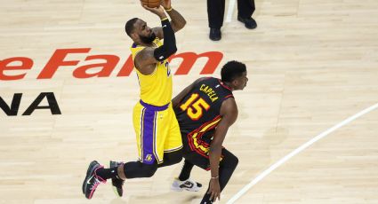 LeBron James discute con aficionada en triunfo de los Lakers en Atlanta