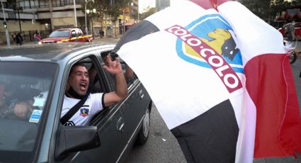 Colo-Colo, el equipo más popular en Chile, evita un histórico descenso y hay festejos en las calles