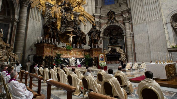 Donaciones a Iglesia católica se desploman;  bajaron un 15% en 2021