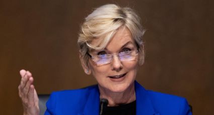 Senado de EU confirma a Jennifer Granholm como secretaria de Energía