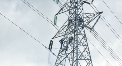 Tribunal desecha primera queja de AMLO contra suspensión de la reforma eléctrica