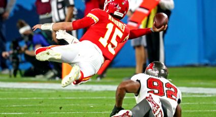 Mahomes se quedó sin recursos, maniatado por la defensa de Buccaneers