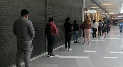 Con filas e ingresos controlados, reabren centros comerciales en CDMX