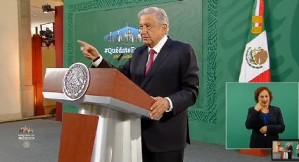 AMLO defiende uso de inhibidores de drones en Palacio Nacional durante 8M; “tenía información de que querían quemar la puerta”, afirma