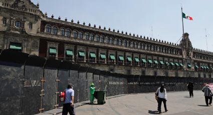 Las vallas frente a Palacio Nacional se colocaron para proteger el patrimonio cultural: Sheinbaum