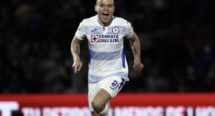 Cruz Azul no pierde la ‘Cabeza’ y hace historia con 11 triunfos al hilo