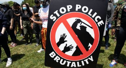 Familiares de afroamericano que murió en tiroteo con la policía en Carolina del Norte piden que divulgue el video