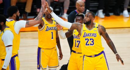 LeBron James y Anthony Davis explotan y los Lakers empatan serie contra Suns