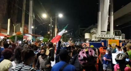 "No fue un accidente, fue negligencia”, protestan cientos de personas en Tláhuac por colapso en L12