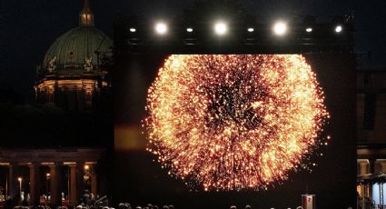 Por primera vez fuera del cine, la Berlinale entrega sus premios; el mexicano Ruizpalacios fue reconocido