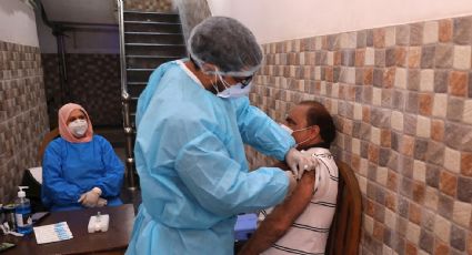 India emite alerta en hospitales tras registrar un repunte de mil casos de Covid-19