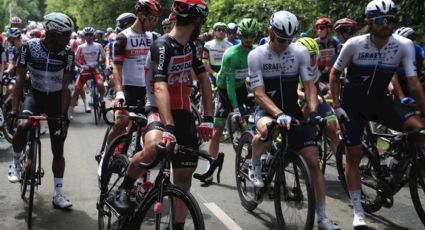 Pelotón del Tour de Francia protesta y pide acciones para evitar más caídas