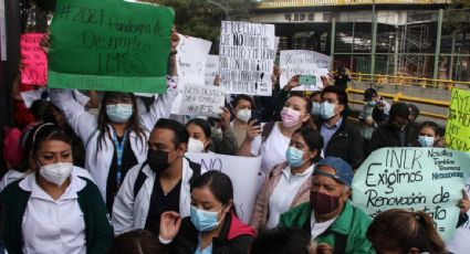 Médicos que atendieron Covid-19 en CDMX exigen ser recontratados; amagan con marcha nacional