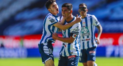 Víctor Guzmán ruge con doblete y lidera goleada de Pachuca ante León