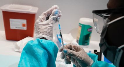 Ciudad de Nueva York y California exigirán a sus empleados estar vacunados o hacerse pruebas de Covid semanales