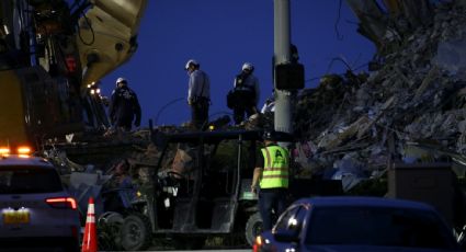 Hallan 10 cuerpos más en condominio colapsado de Miami; suman 46 muertos a 14 días del derrumbe