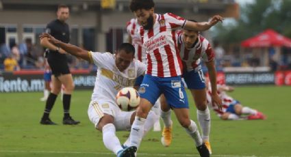 Chivas evita que el 'Piojo' Herrera inicie con triunfo su era con los Tigres