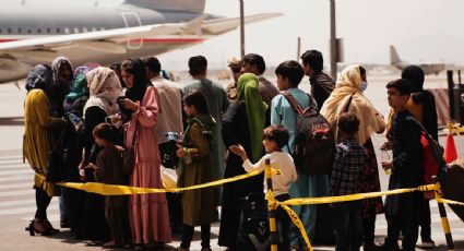 Pentágono solicita 18 aviones comerciales para reubicar a afganos evacuados de Kabul