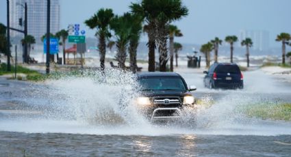 Huracán "Ida" toca tierra en Louisiana con vientos de hasta 241 kilómetros por hora