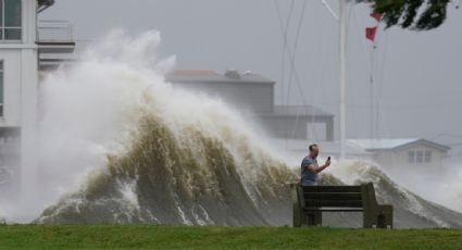 Biden aprueba declaratoria de emergencia para Louisiana y Mississippi por el huracán "Ida"