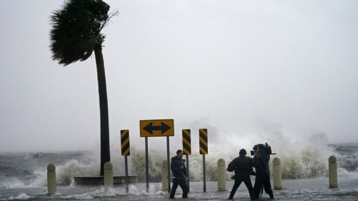 "Ida" deja un muerto en Louisiana y se degrada a tormenta tropical