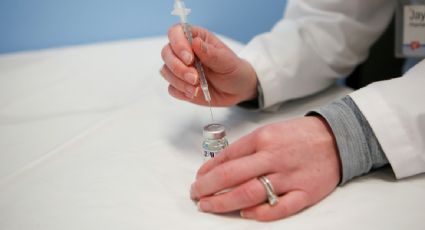 EU rechaza recomendación de la OMS de retrasar tercera dosis de la vacuna contra Covid-19