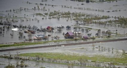 Se restablece la energía eléctrica en partes de Nueva Orleans tras paso de "Ida"; habitantes de Luisiana buscan refugio y comida