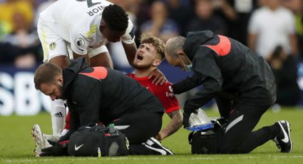 Harvey Elliott, jugador del Liverpool, sufre escalofriante fractura en el juego ante el Leeds