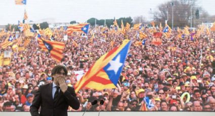 Sale libre Puigdemont, pero debe permanecer en la isla italiana de Cerdeña