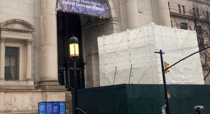 Nueva York retira controvertida estatua del expresidente Roosevelt de la entrada del museo de la ciudad