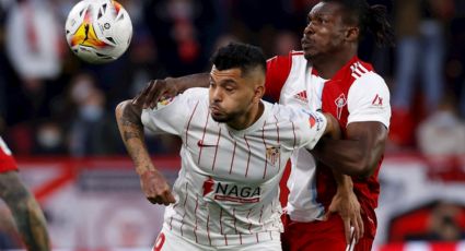 Tecatito sale con molestias en su primer partido como titular con el Sevilla, que rescata un milagroso empate