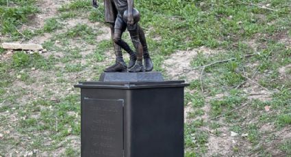Kobe Bryant y su hija Gianna son inmortalizados con estatua en lugar donde perdieron la vida
