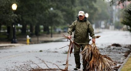 “Ian” pierde fuerza y se degrada a ciclón postropical mientras avanza sobre Carolina del Sur