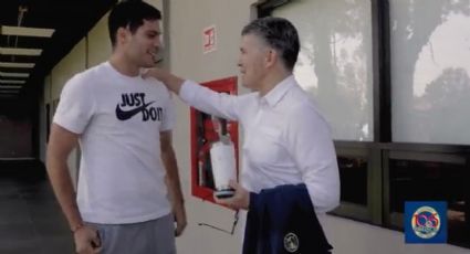 Raúl Jiménez visita el 'Nido' que lo vio crecer como futbolista para felicitar al América en su 106 aniversario