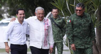AMLO se reúne con el gobernador Mauricio Vila para supervisar avances del Tren Maya en Yucatán