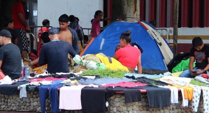 Miles de migrantes cruzan a México desde Guatemala en su intento por llegar a EU