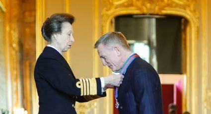 La Corona británica otorga a Daniel Craig las mismas condecoraciones que tiene el agente 007