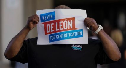 Concejal de Los Ángeles se niega a renunciar tras escándalo por comentarios racistas