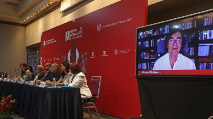 Elena Poniatowska, Mircea Cartarescu y Arturo Pérez Reverte, entre los escritores que encabezan la FIL de Guadalajara 2022