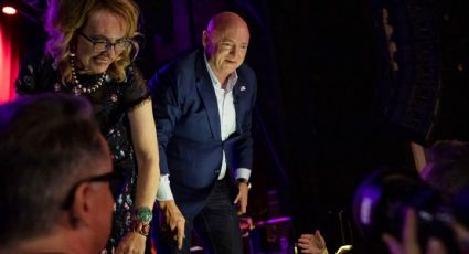 Con la reelección en Arizona de Mark Kelly, demócratas están a un escaño de controlar el Senado de EU