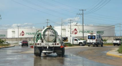 Pemex registró en octubre un aumento de 17% en su producción de gasolinas y de 21% en diésel