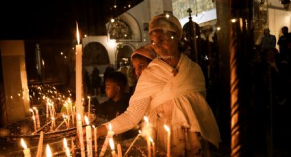 Arriban a Belén miles de turistas para celebrar la Navidad luego de dos años de confinamientos por la pandemia