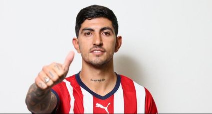 Chivas anuncia a Víctor 'Pocho' Guzmán como regalo de Navidad para sus aficionados