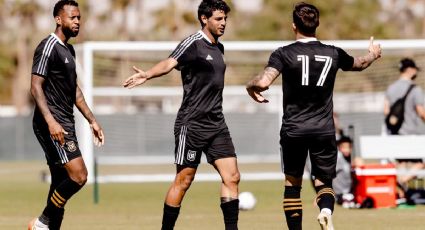 Carlos Vela y 'Chicharito' cierran con gol la pretemporada y llegarán finos al inicio de la MLS