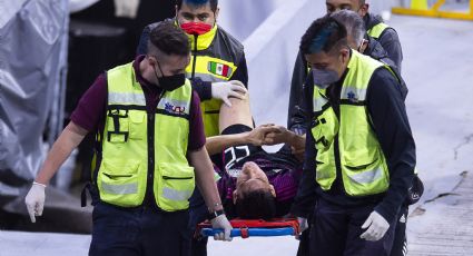 El Chucky Lozano sufre luxación del hombro derecho y el Napoli volverá a evaluarlo a su regreso